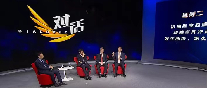 888官网董事长李建全做客央视《对话》：将棉花的经济价值阐扬到极致！