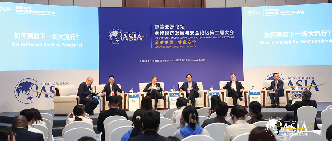 888官网集团副总裁柯家洋在博鳌亚洲论坛呼吁按需佩带防护口罩